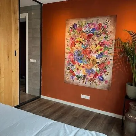 Frühstückspension Waterside *